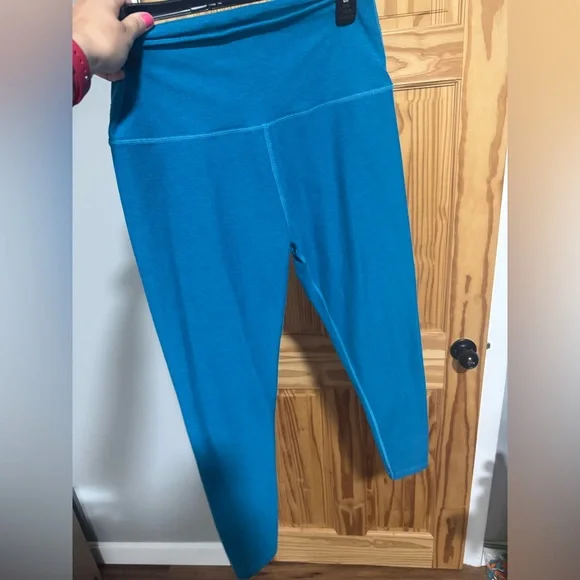 Beyond yoga leggings - Picture 3 of 4